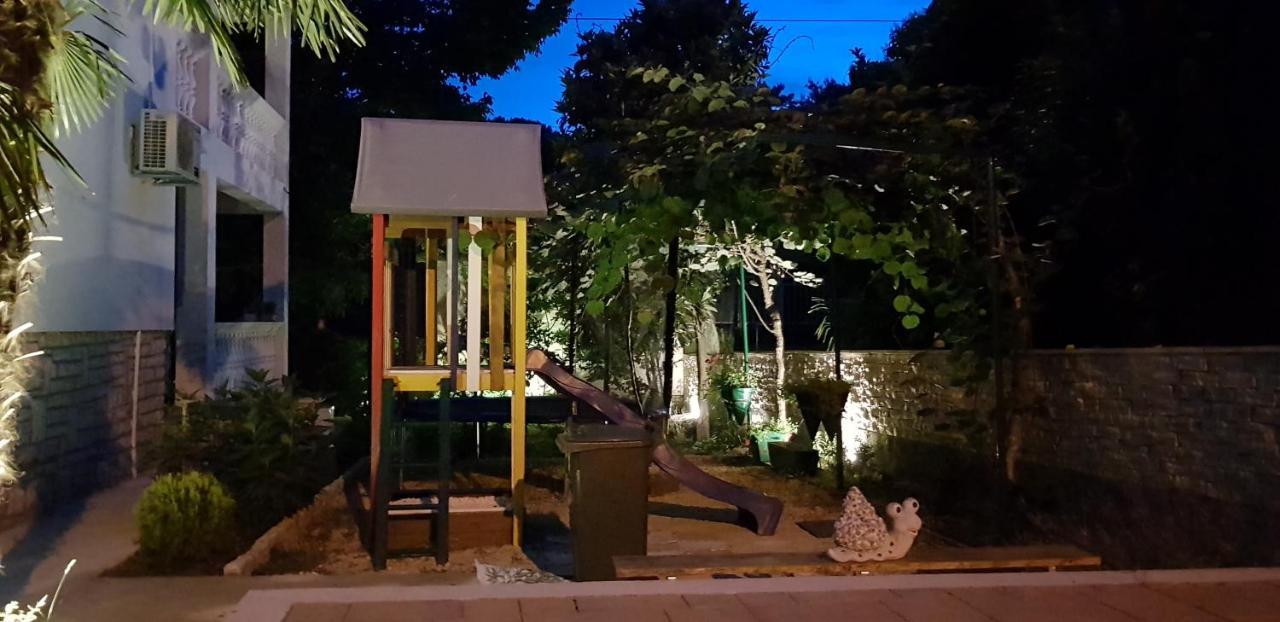 Villa Tea T Biograd Na Moru Extérieur photo